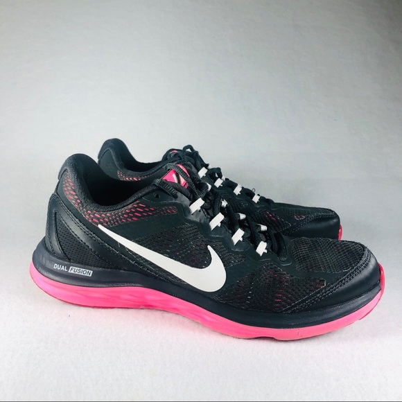Nike Shoes - Women’s Nike Dual Fusion Run 3 Pre-owned